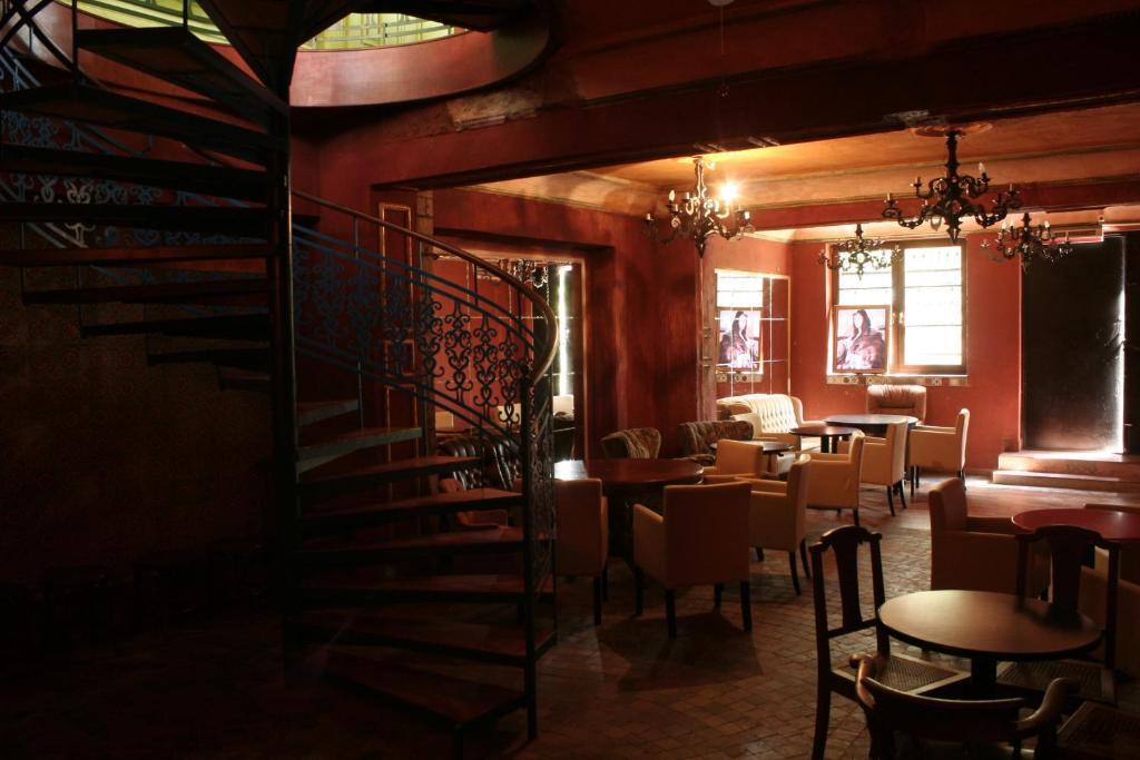 Rynek 16 Aparthotel Сандомир Екстериор снимка
